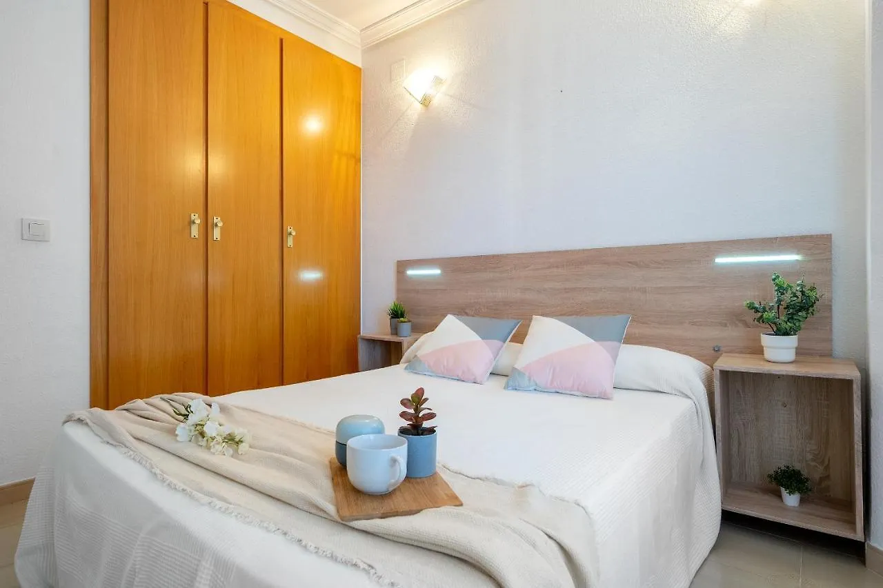 Alea Rentals - Turquesa La Pineda Apartment